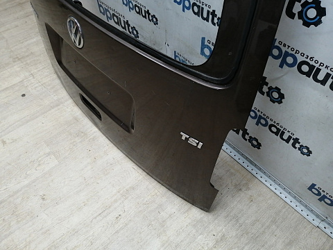 Фотография детали AA045391; Крышка багажника (2K0827025L) для Volkswagen Caddy/БУ; Оригинал; Р2, Удовлетворительное; . Фото номер 22