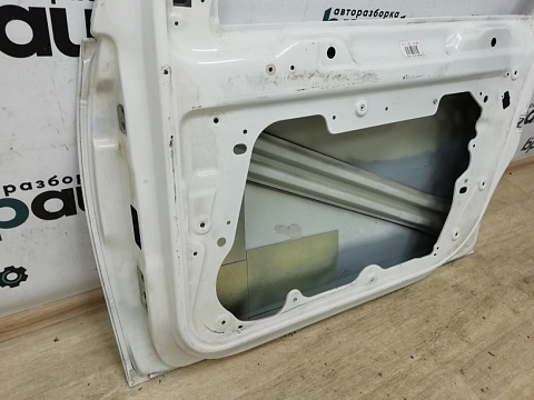 Фотография детали AA018689; Дверь передняя правая (5K4831312) для Volkswagen Golf/БУ; Оригинал; Р0, Хорошее; (LB9A) Белый. Фото номер 10