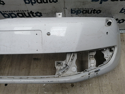 BA000247; Бампер передний; под паркт.; под омыват. (5M0807221N) для Volkswagen Golf Plus II (2009-2014)/БУ; Оригинал; Р1, Мелкий дефект; 