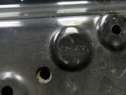 AA044911; Крышка багажника (K0100-4X0MD) для Nissan Pathfinder/БУ; Оригинал; Р2, Удовлетворительное; 