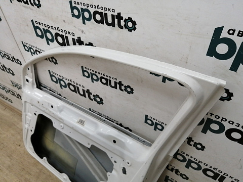 Фотография детали AA018689; Дверь передняя правая (5K4831312) для Volkswagen Golf/БУ; Оригинал; Р0, Хорошее; (LB9A) Белый. Фото номер 27