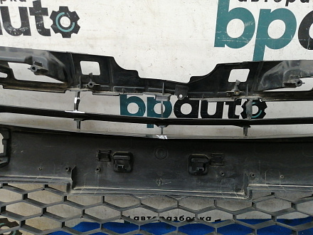 AA031023; Решетка переднего бампера, матовая часть под номер (BHE4-50-1T1) для Mazda 3 BL/БУ; Оригинал; Р1, Мелкий дефект; 