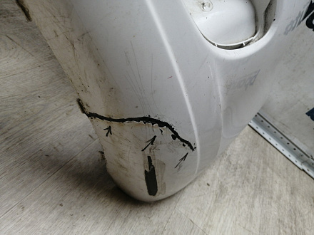 AA045692; Бампер передний; без паркт.; под омыват. (1T0 807 221 M) для Volkswagen Touran II (2010-2015)/БУ; Оригинал; Р1, Мелкий дефект; 