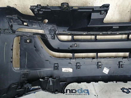 AA045866; Бампер передний; под паркт.; под омыват. (HY32-17F003-AAW) для Land Rover Discovery V L462 (2017 - 2020)/БУ; Оригинал; Р1, Мелкий дефект; 