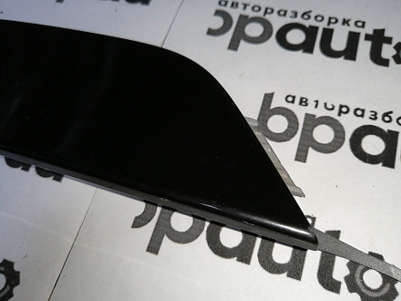 AA045321; Заглушка букс. рыма заднего бампера (A2228850424) для Mercedes-Benz S-klasse VI Sedan (W222) (2013-2017)/БУ; Оригинал; Р0, Хорошее; 