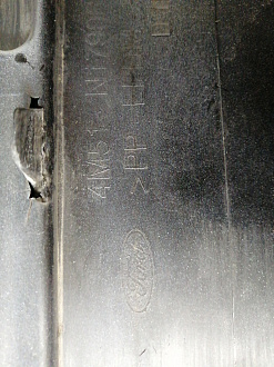 AA038380; Бампер задний; без паркт. (4M51-N17906-A) для Ford Focus II Wagon (2005- 2008)/БУ; Оригинал; Р1, Мелкий дефект; 