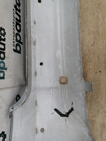 Фотография детали AA038259; Бампер задний; под паркт. (8M51-F17906-ACW) для Ford Focus II Sedan рест. (2007- 2011)/БУ; Оригинал; Р1, Мелкий дефект; . Фото номер 17