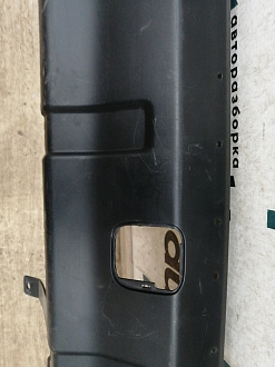 AA034528; Бампер задний, нижняя часть; без паркт. (6410A297K) для Mitsubishi Outlander/БУ; Оригинал; Р1, Мелкий дефект; 