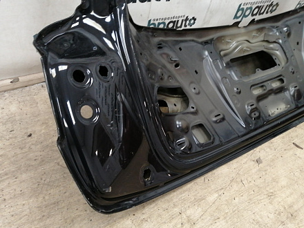 AA038035; Крышка багажника (8U0827025B) для Audi Q3/БУ; Оригинал; Р1, Мелкий дефект; 