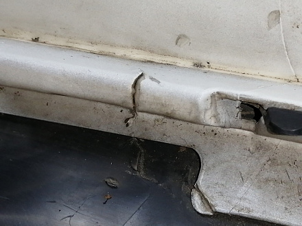 AA044690; Бампер передний, Sport-Style; без паркт.; под омыват. (5N0807221) для Volkswagen Tiguan I (2007- 2011)/БУ; Оригинал; Р1, Мелкий дефект; 