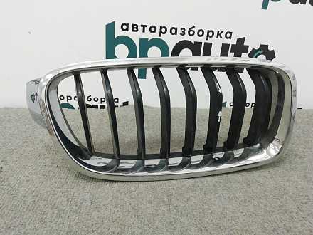 AA004482; Решетка радиатора правая (51137255412) для BMW 3 серия F30 F31/БУ; Оригинал; Р1, Мелкий дефект; 