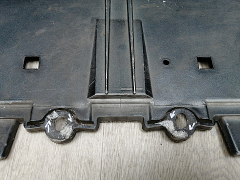 Фотография детали AA045305; Бампер передний; без паркт.; под омыват. (13288286) для Opel Insignia/БУ; Оригинал; Р1, Мелкий дефект; . Фото номер 18