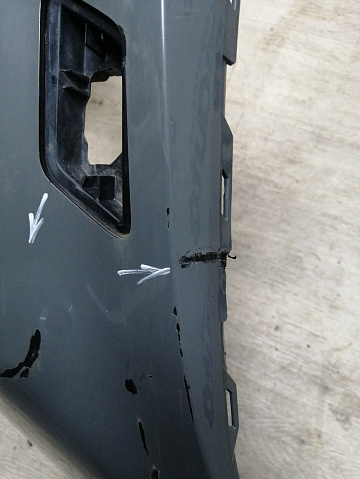 Фотография детали AA045382; Бампер передний; под омыват. (80A807437P) для Audi Q5 II рест. (2020-2025)/БУ; Оригинал; Р1, Мелкий дефект; . Фото номер 4