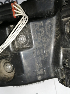 AA045178; Фонарь в крыло левый, LR111108 (J8A2-13405-AG) для Land Rover Range Rover Velar L560 (2017 - 2023)/БУ; Оригинал; Р1, Мелкий дефект; 