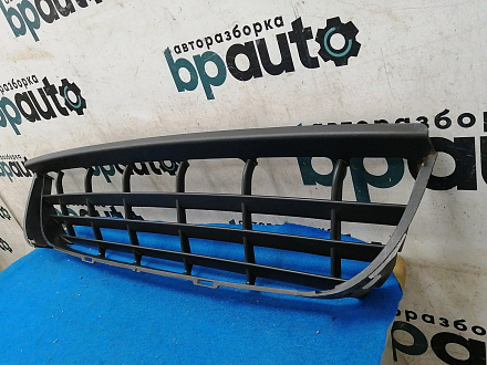 Решетка переднего бампера Фольксваген Crafter 2006-2016, б/у, фото 3