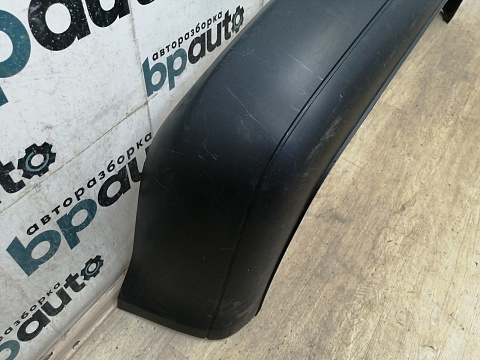 Фотография детали AA043495; Бампер задний, длинный; без паркт. (2K3807421) для Volkswagen Caddy/БУ; Оригинал; Р1, Мелкий дефект; . Фото номер 9