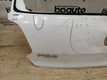 AA038141; Крышка багажника (6R6827025C) для Volkswagen Polo V Hatchback (2009-2013)/БУ; Оригинал; Р3, Под восстановление; 