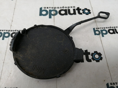 Фотография детали AA024688; Заглушка буксир. крюка заднего бампера левая (51129805941) для Mini Countryman I (R60) (2010-2016)/БУ; Оригинал; Р0, Хорошее; . Фото номер 2