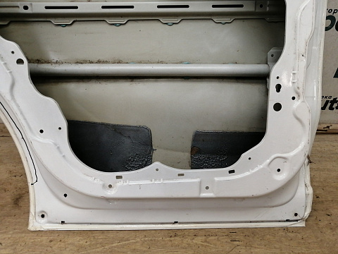 Фотография детали AA043060; Дверь задняя левая (77003-C5000) для Kia Sorento/БУ; Оригинал; Р3, Под восстановление; . Фото номер 17