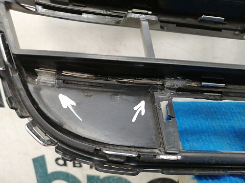 Фотография детали AA038724; Решетка переднего бампера (7P6853677A) для Volkswagen Touareg II (2010-2014)/БУ; Оригинал; Р2, Удовлетворительное; . Фото номер 19