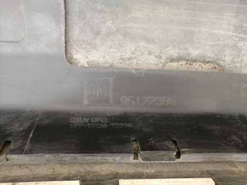 Фотография детали AA039859; Бампер задний; под паркт. (95122399) для Opel Mokka (2012 - 2015)/БУ; Оригинал; Р1, Мелкий дефект; . Фото номер 11