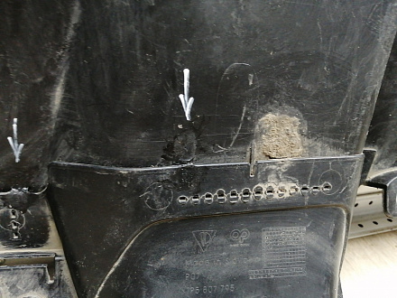 AA045763; Юбка переднего бампера (7P5807061) для Porsche Cayenne II (958) (2010-2014)/БУ; Оригинал; Р1, Мелкий дефект; 