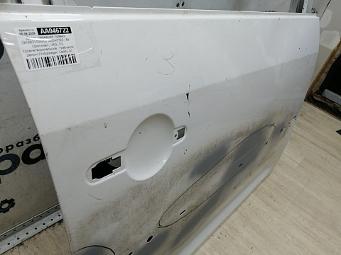 Фотография детали AA046722; Дверь передняя правая (2K0831056B) для Volkswagen Caddy/БУ; Оригинал; Р2, Удовлетворительное; . Фото номер 3