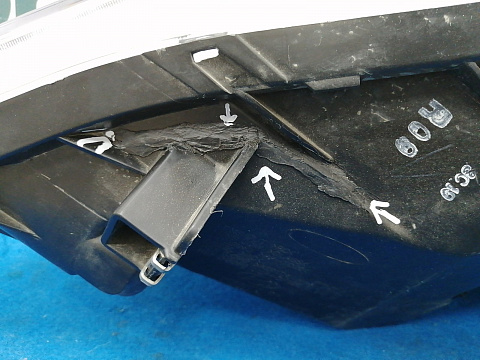 Фотография детали AA019281; Фара ксенон адаптив. правая (92102-3N030) для Hyundai Equus II (2010-2013)/БУ; Оригинал; Р1, Мелкий дефект; . Фото номер 5