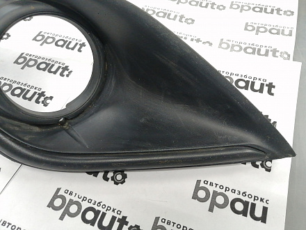 AA045551; Накладка ПТФ левая (6400G481) для Mitsubishi Outlander/БУ; Оригинал; Р1, Мелкий дефект; 