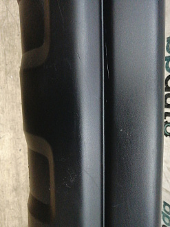 AA034928; Бампер задний; без паркт. (6410B193) для Mitsubishi Pajero Sport/БУ; Оригинал; Р1, Мелкий дефект; 