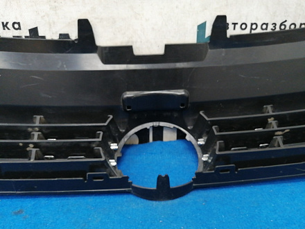 AA028218; Решетка радиатора (6RU853653) для Volkswagen Polo V Sedan (2010-2014)/БУ; Оригинал; Р2, Удовлетворительное; 