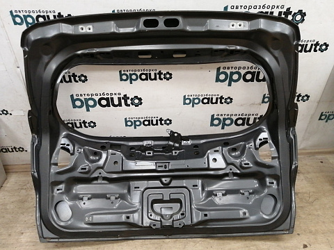 Фотография детали AA037876; Крышка багажника (BM51N431F78AB) для Ford Focus/БУ; Оригинал; Р2, Удовлетворительное; . Фото номер 12