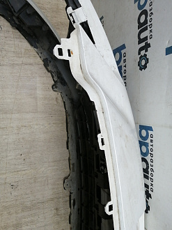 AA044864; Бампер передний; без паркт.; под омыват. (9674576177) для Peugeot 308 I рест. (2011-2015)/БУ; Оригинал; Р1, Мелкий дефект; 