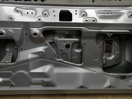 AA044908; Крышка багажника (67005-60F50) для Toyota Land Cruiser Prado 150 (2010 — 2013)/БУ; Оригинал; Р2, Удовлетворительное; 
