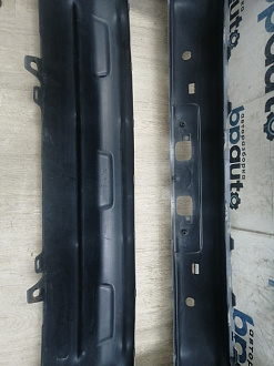 AA045980; Бампер передний; под паркт.; под омыват. (52119-60E01) для Toyota Land Cruiser Prado 150 (2010 — 2013)/БУ; Оригинал; Р1, Мелкий дефект; 