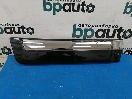 AA015899; Молдинг двери задний правый (75075-60130) для Toyota Land Cruiser 200 рест. (2012 — 2015)/БУ; Оригинал; Р1, Мелкий дефект; 