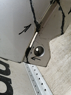 AA045255; Бампер передний; под паркт.; без омыват. ( BB5317C831) для Ford Explorer V (2011-2015)/БУ; Оригинал; Р2, Удовлетворительное; 