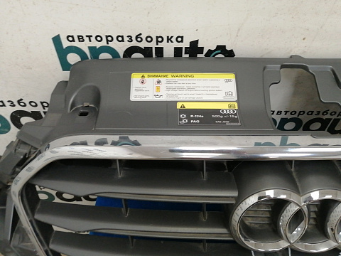 Фотография детали AA043249; Решётка радиатора (8V5 853 651) для Audi A3 III (8V) Sedan (2012-2016)/БУ; Оригинал; Р2, Удовлетворительное; . Фото номер 3