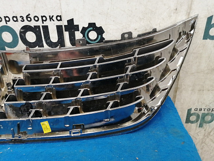 AA034159; Решетка радиатора (86351-3N700) для Hyundai Equus II рест. (2013-2016)/БУ; Оригинал; Р2, Удовлетворительное; 