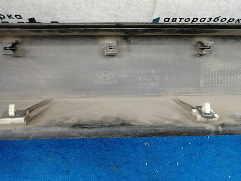 Фотография детали AA034498; Накладка порога левая (87753-3N000) для Hyundai Equus/БУ; Оригинал; Р1, Мелкий дефект; . Фото номер 15