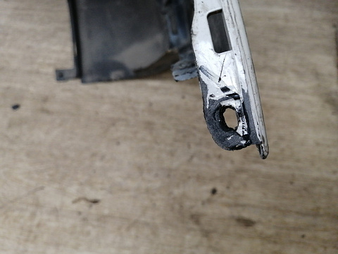 Фотография детали AA032928; Бампер задний; под паркт. (5LU 807 421) для Skoda Yeti I рест. (2013-2018)/БУ; Оригинал; Р1, Мелкий дефект; . Фото номер 13