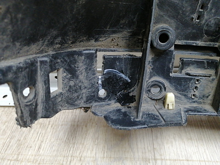 AA045763; Юбка переднего бампера (7P5807061) для Porsche Cayenne II (958) (2010-2014)/БУ; Оригинал; Р1, Мелкий дефект; 