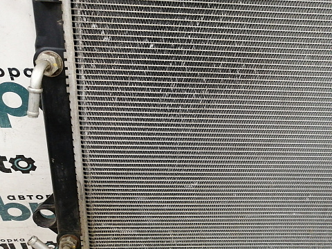 Фотография детали AA037832; Радиатор охлаждения (16400-38250) для Lexus GX460 II (2009 — 2013)/БУ; Оригинал; Р1, Мелкий дефект; . Фото номер 6