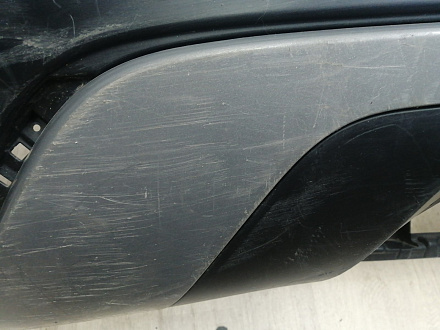 AA046014; Бампер задний; под паркт. (J8A2-17A958-AB) для Land Rover Range Rover Velar L560 (2017 - 2023)/БУ; Оригинал; Р1, Мелкий дефект; 