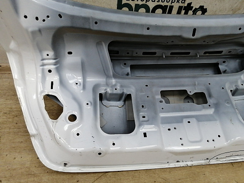 Фотография детали AA029363; Крышка багажника (GSYM-62-02XB) для Mazda 6 GH/БУ; Оригинал; Р2, Удовлетворительное; . Фото номер 20