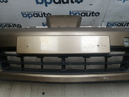 AA045992; Бампер передний; без паркт.; под омыват. (62022-EM00H) для Nissan Tiida/БУ; Оригинал; Р1, Мелкий дефект; 