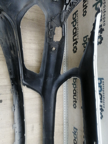 Фотография детали AA046197; Бампер передний AMG; под паркт.; под омыват. (A1178850825) для Mercedes-Benz CLA-klasse I (C117, X117) (2013-2016)/БУ; Оригинал; Р1, Мелкий дефект; . Фото номер 20