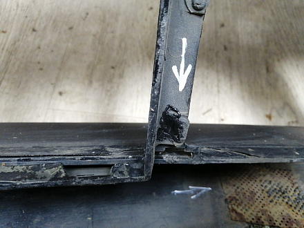 AA045297; Бампер передний; под паркт.; под омыват. (51117033694) для BMW 5 серия Е60 Е61/БУ; Оригинал; Р2, Удовлетворительное; 