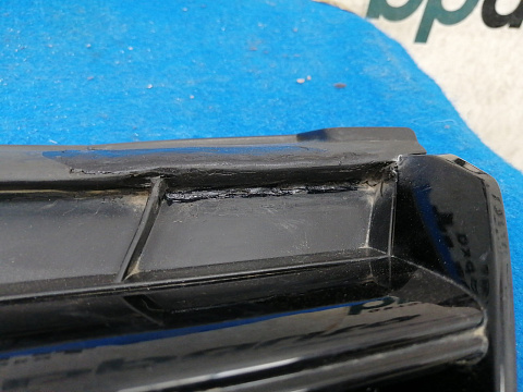 Фотография детали AA027391; Решетка радиатора (5G0853653E) для Volkswagen Golf/БУ; Оригинал; Р2, Удовлетворительное; . Фото номер 7