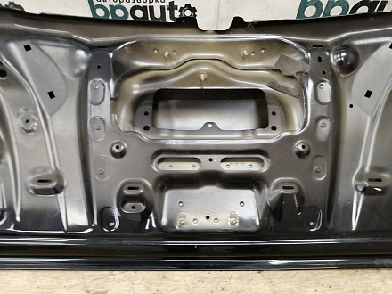 AA038035; Крышка багажника (8U0827025B) для Audi Q3/БУ; Оригинал; Р1, Мелкий дефект; 